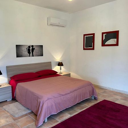 הוילה Casalvieri Casale Erasmo מראה חיצוני תמונה